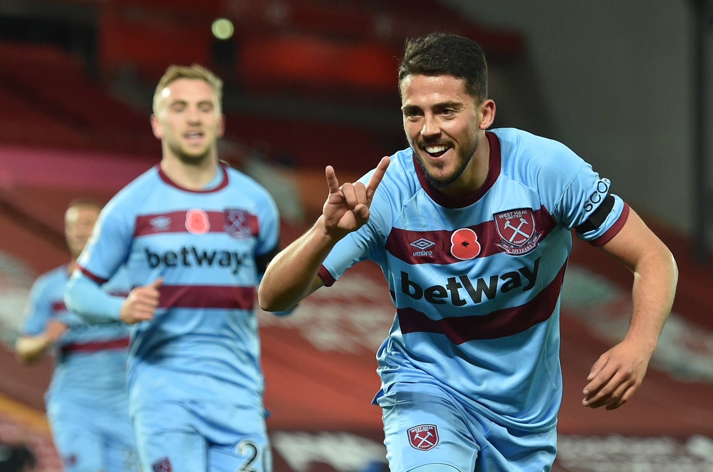 系及四后卫 系及四后卫